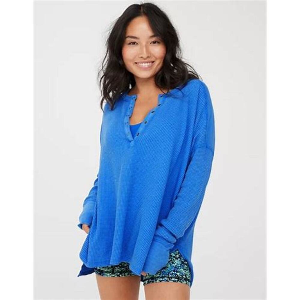 OFFLINE BY AERIE Wow! Waffle Henley Long Sleeve T-Shirt Tee Oversized NWOT Small